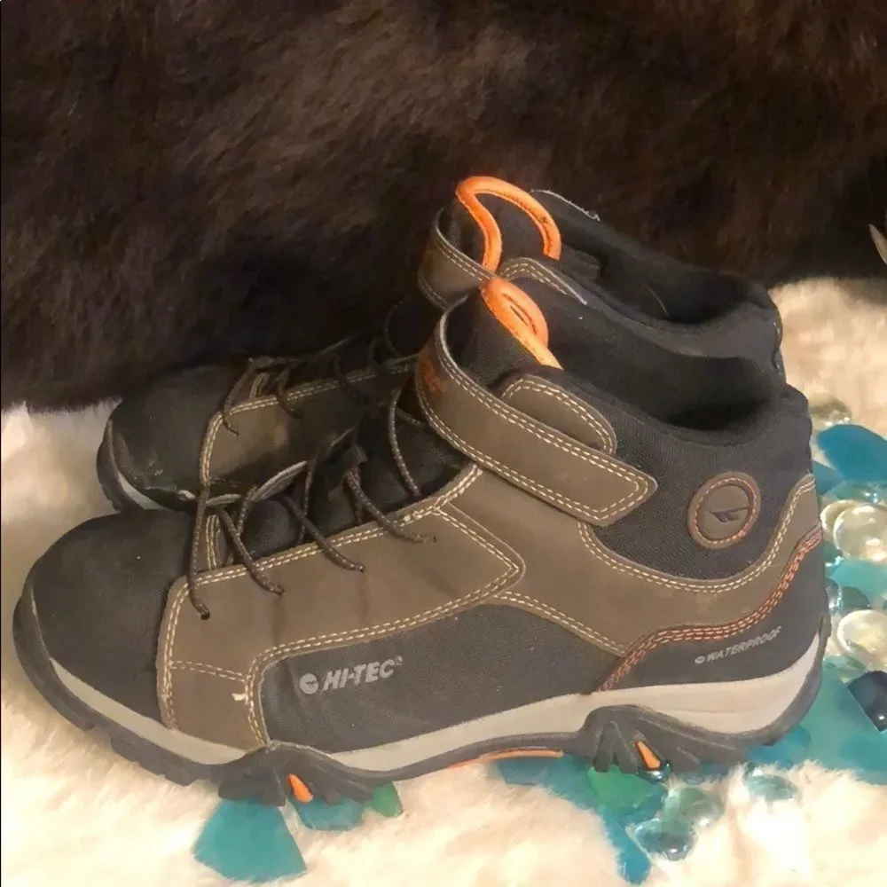 Hi-Tec ankle boots (3084W)